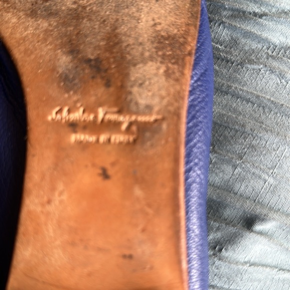 Ferragamo Authentic Loafers - Picture 3 of 4